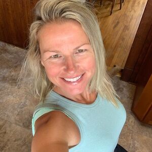 Meet your Posher, Marion